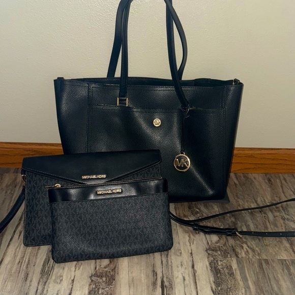 Michael Kors Maisle Large Pebbled 3 in 1 Tote Bag Purse Black with small purse - Picture 1 of 16